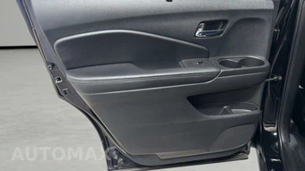 2021 Honda Pilot Black Edition - miniatura 15