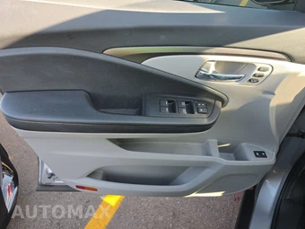 2021 Honda Pilot EX-L – miniatura 9