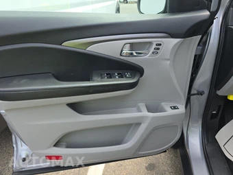 2021 Honda Pilot Special Edition - miniatura 9