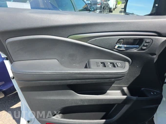 2021 Honda Pilot Special Edition - miniatura 9