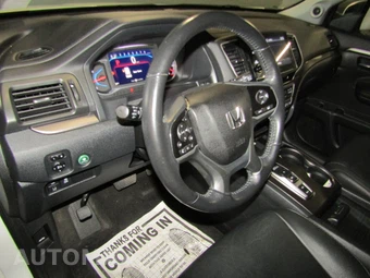 2021 Honda Pilot Special Edition - miniatura 9