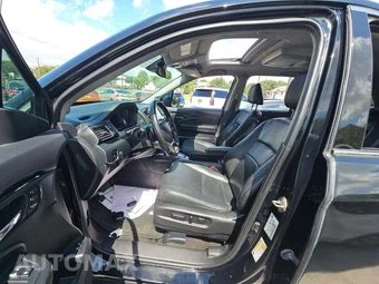 2021 Honda Pilot Touring 8-Passenger - miniatura 6