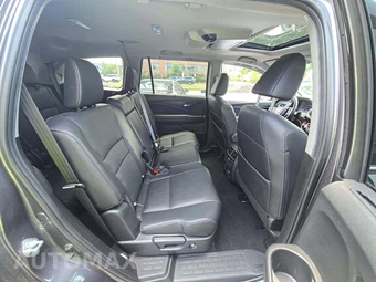 2021 Honda Pilot Touring 8-Passenger - miniatura 17