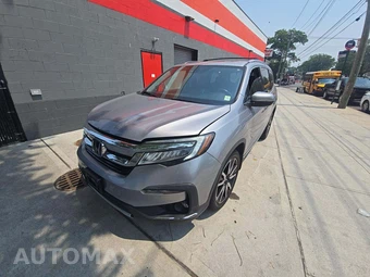2021 Honda Pilot Touring 8-Passenger