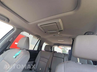 2021 Honda Pilot Touring 8-Passenger - miniatura 11