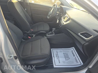 2021 Hyundai Accent SE – miniatura 8