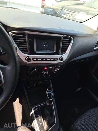 2021 Hyundai Accent SE – miniatura 10