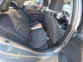 2021 Hyundai Accent SE – miniatura 16