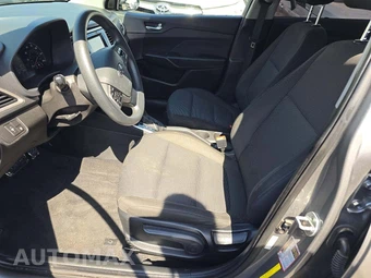 2021 Hyundai Accent SE – miniatura 6