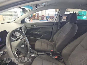2021 Hyundai Accent SE – miniatura 7