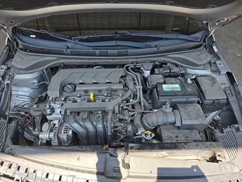 2021 Hyundai Accent SE - miniatura 15