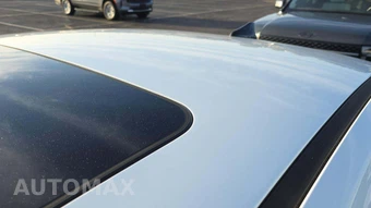 2021 Hyundai Elantra Limited – miniatura 3