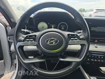 2021 Hyundai Elantra Limited - miniatura 10