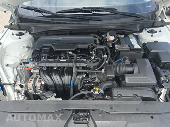 2021 Hyundai Elantra Limited - miniatura 15