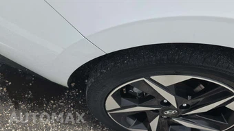 2021 Hyundai Elantra Limited - miniatura 26