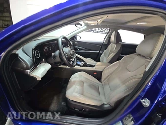 2021 Hyundai Elantra Limited - miniatura 6