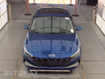 2021 Hyundai Elantra Limited - miniatura 2