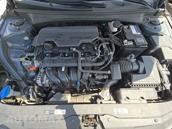 2021 Hyundai Elantra Limited - miniatura 15