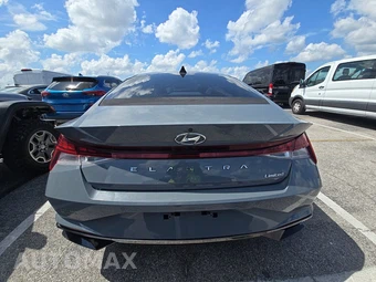 2021 Hyundai Elantra Limited - miniatura 5