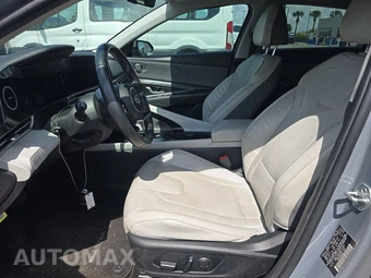 2021 Hyundai Elantra Limited - miniatura 7