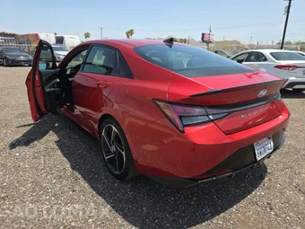 2021 Hyundai Elantra N Line - miniatura 2