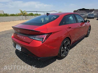 2021 Hyundai Elantra N Line - miniatura 3
