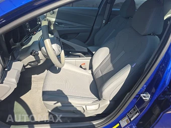 2021 Hyundai Elantra SE - miniatura 7