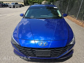 2021 Hyundai Elantra SE – miniatura 2