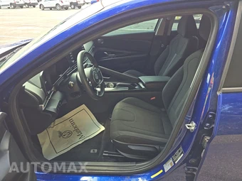 2021 Hyundai Elantra SE – miniatura 7