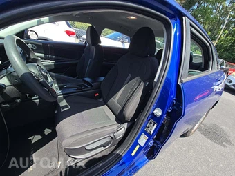 2021 Hyundai Elantra SE - miniatura 6