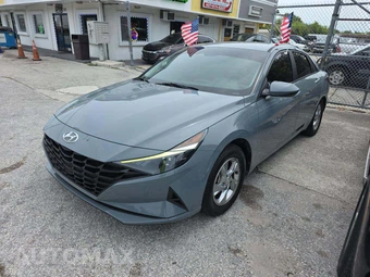 2021 Hyundai Elantra SE