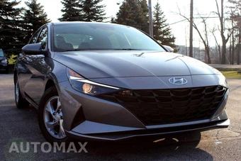 2021 Hyundai Elantra SE - miniatura 2