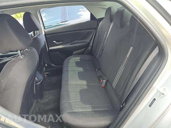 2021 Hyundai Elantra SEL – miniatura 13