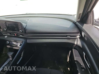 2021 Hyundai Elantra SEL – miniatura 19