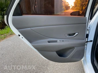 2021 Hyundai Elantra SEL - miniatura 19