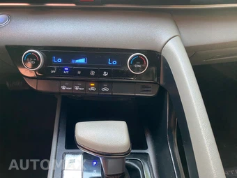 2021 Hyundai Elantra SEL - miniatura 44