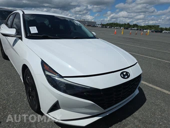 2021 Hyundai Elantra SEL - miniatura 2