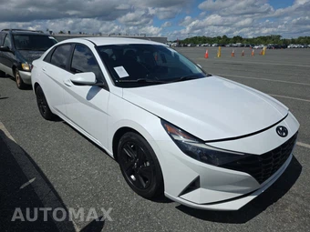 2021 Hyundai Elantra SEL - miniatura 3