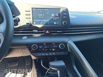 2021 Hyundai Elantra SEL - miniatura 11