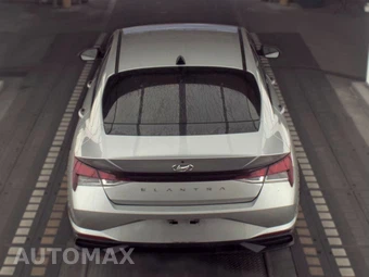 2021 Hyundai Elantra SEL - miniatura 5