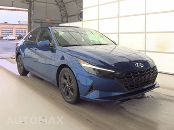 2021 Hyundai Elantra SEL – miniatura 3