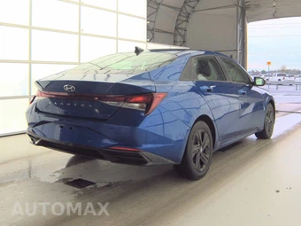 2021 Hyundai Elantra SEL – miniatura 4