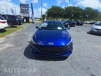 2021 Hyundai Elantra SEL – miniatura 2