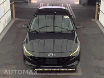 2021 Hyundai Elantra SEL – miniatura 2