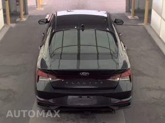 2021 Hyundai Elantra SEL – miniatura 5