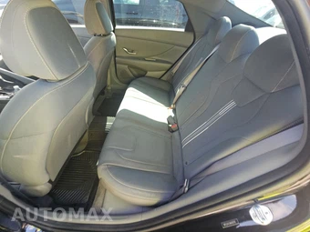 2021 Hyundai Elantra SEL – miniatura 13