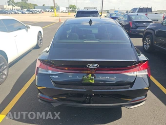 2021 Hyundai Elantra SEL – miniatura 5