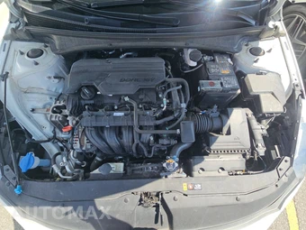 2021 Hyundai Elantra SEL - miniatura 15