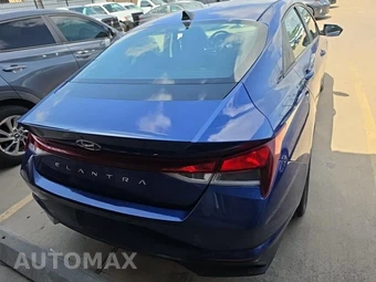 2021 Hyundai Elantra SEL - miniatura 5