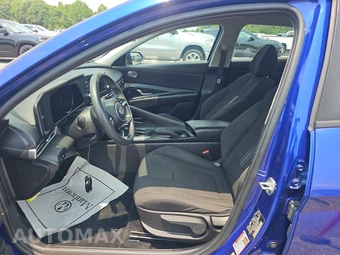 2021 Hyundai Elantra SEL - miniatura 13